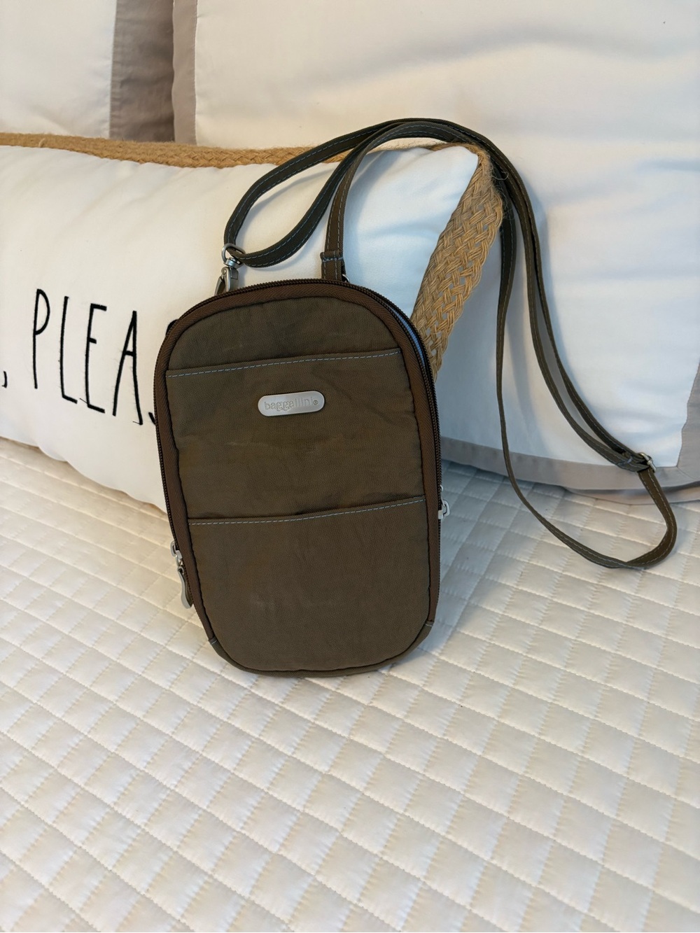 Baggallini Olive Crossbody Phone Bag with Brown Trim